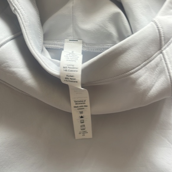 Lululemon nylon hooded sweatshirt.s size 4 - Picture 4 of 4